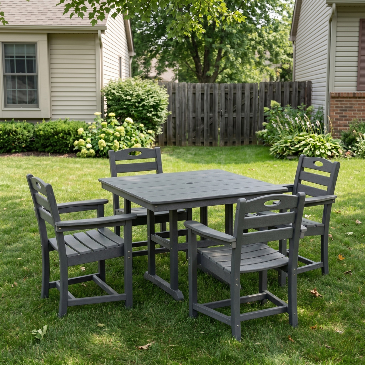 Gray HDPE 5-Piece Patio Dining Set for 4, with Arms