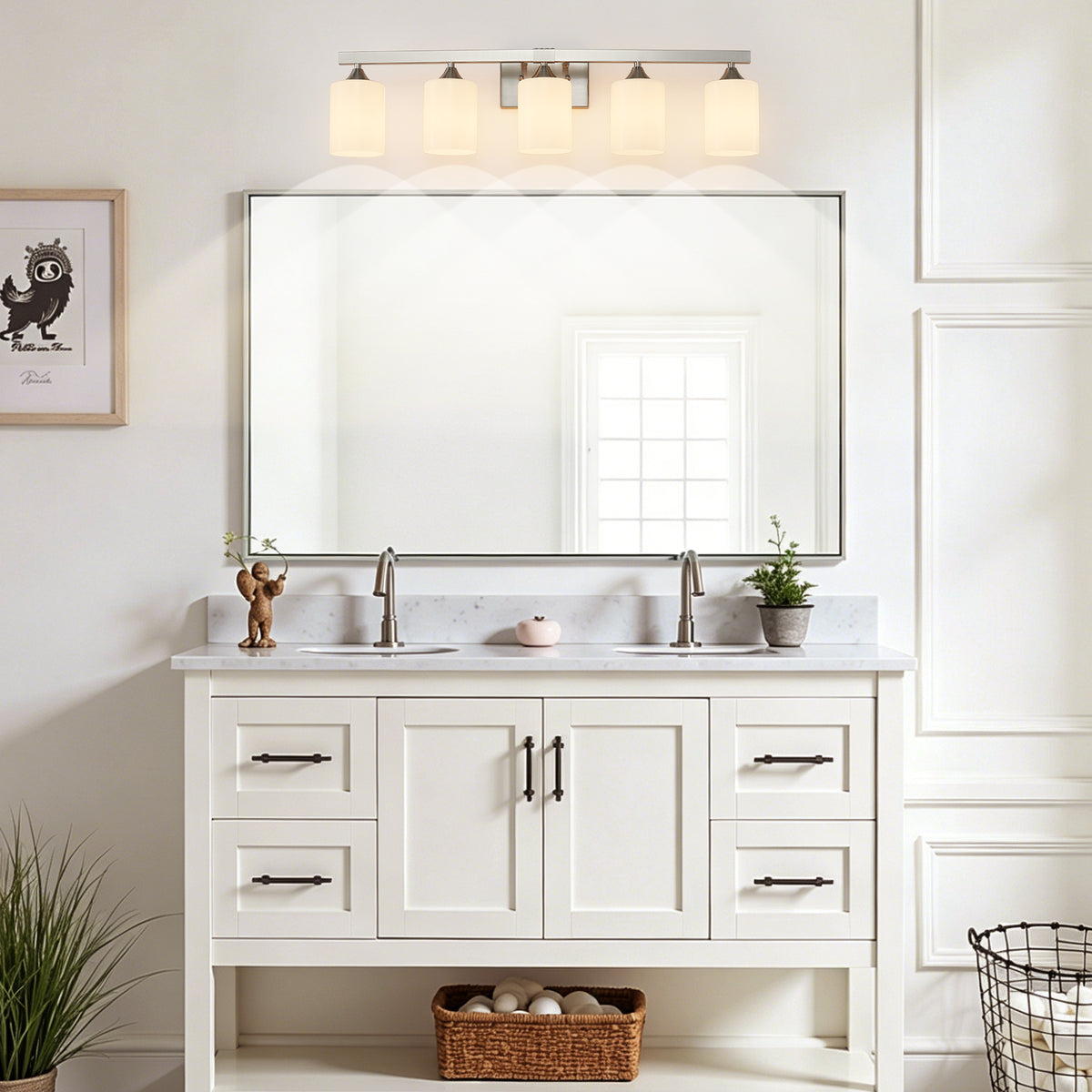 Vanity Light, 5-Light Iron, Glass Shade, Silver