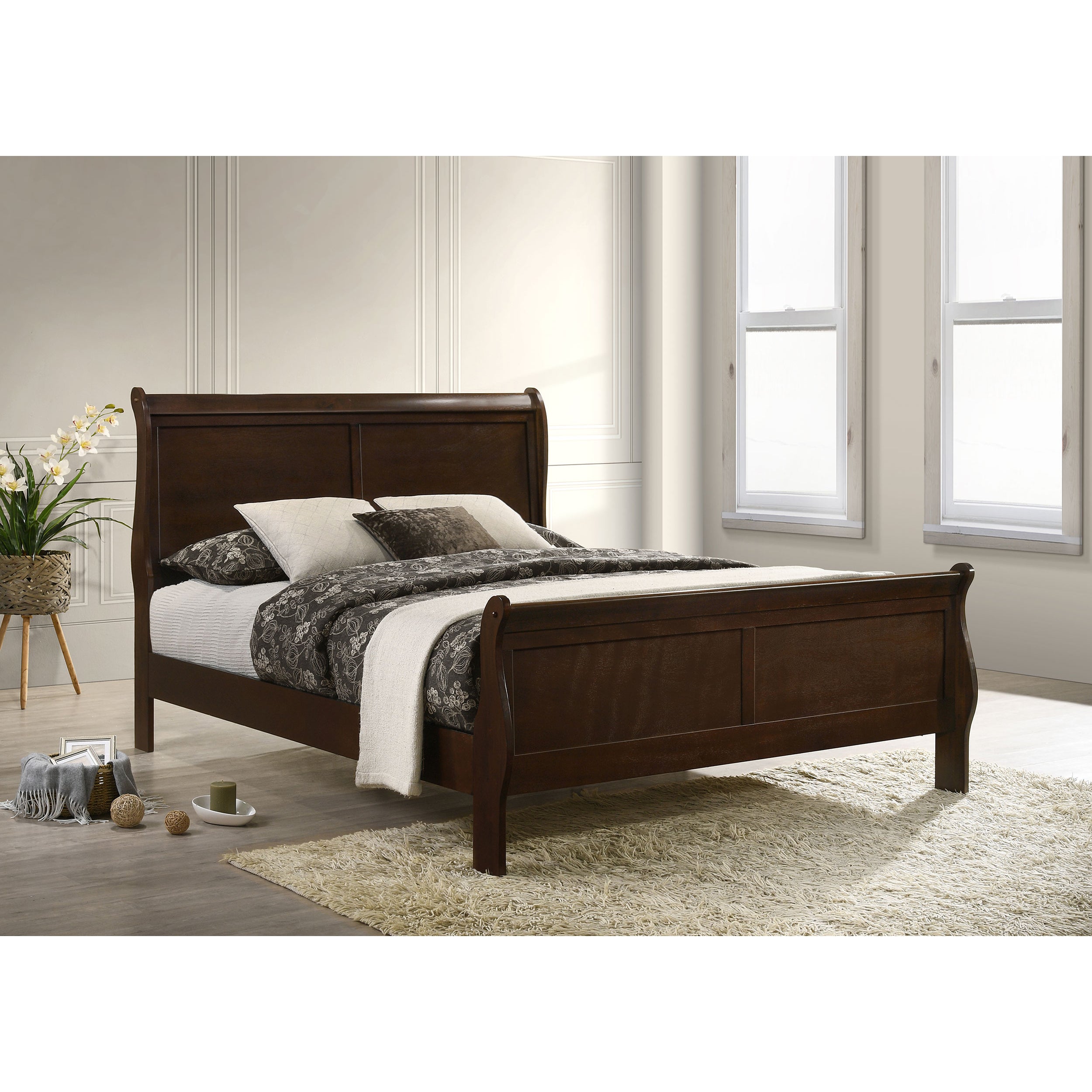 Queen Sleigh Bed in Cappuccino with Espresso Wood Tone