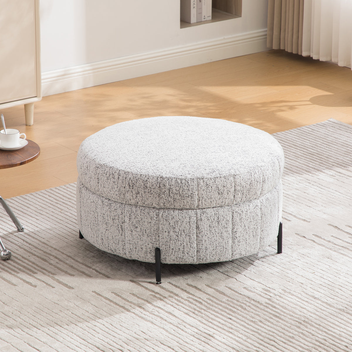 Light Gray Chenille Round Tufted Storage Ottoman, 31.3 in