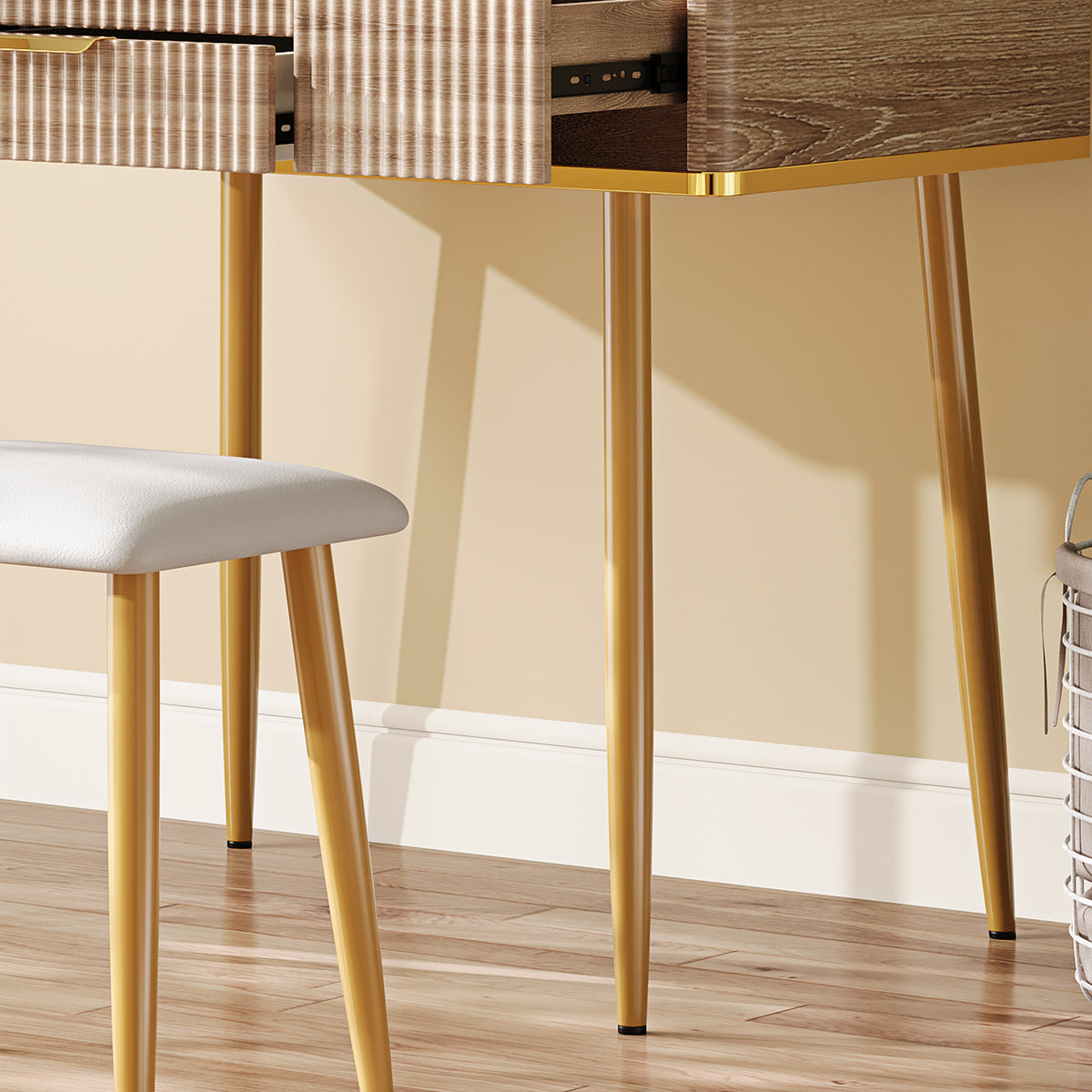 25979546