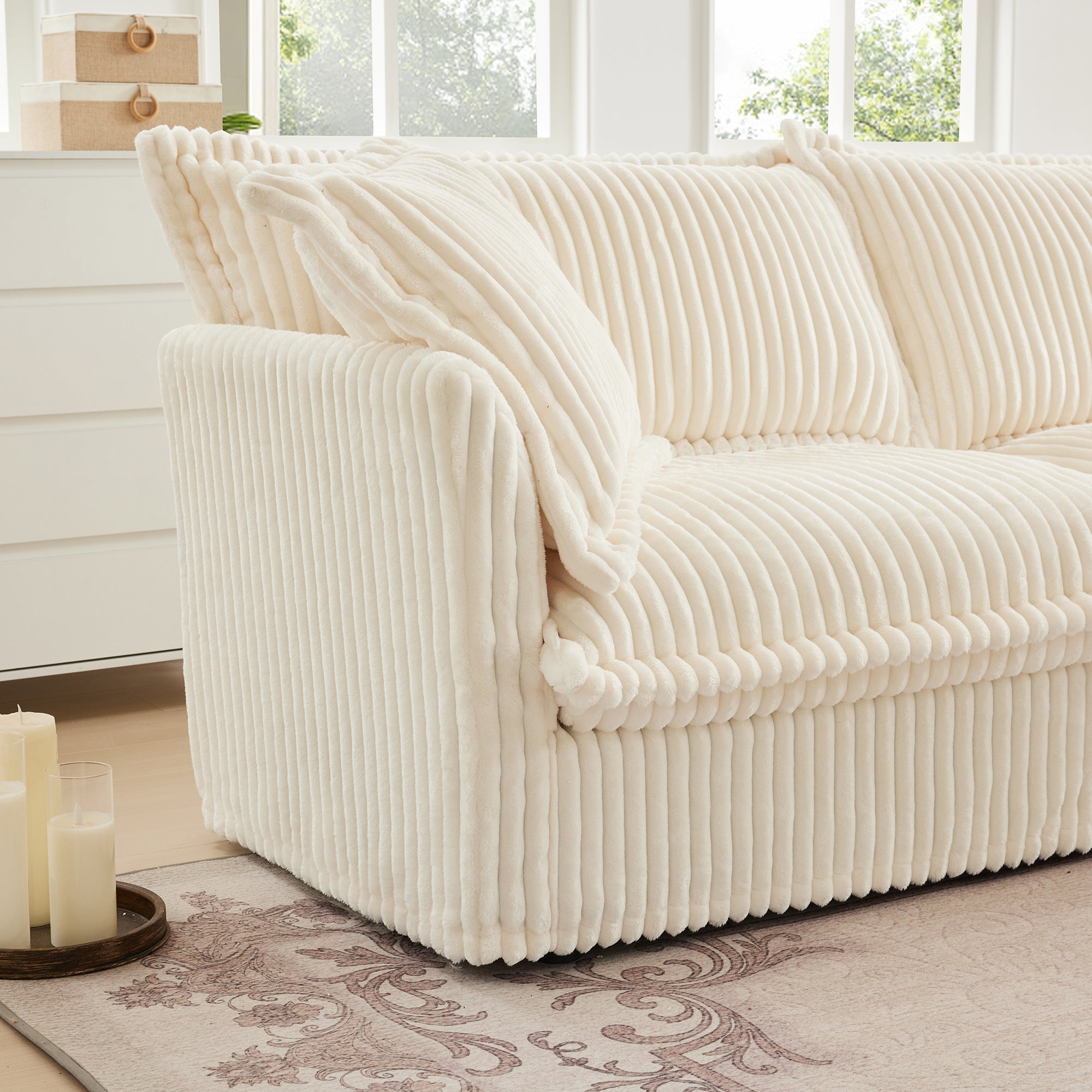 Fluffy Lounge Chair in Corduroy Cream #Fabric_Corduroy Cream