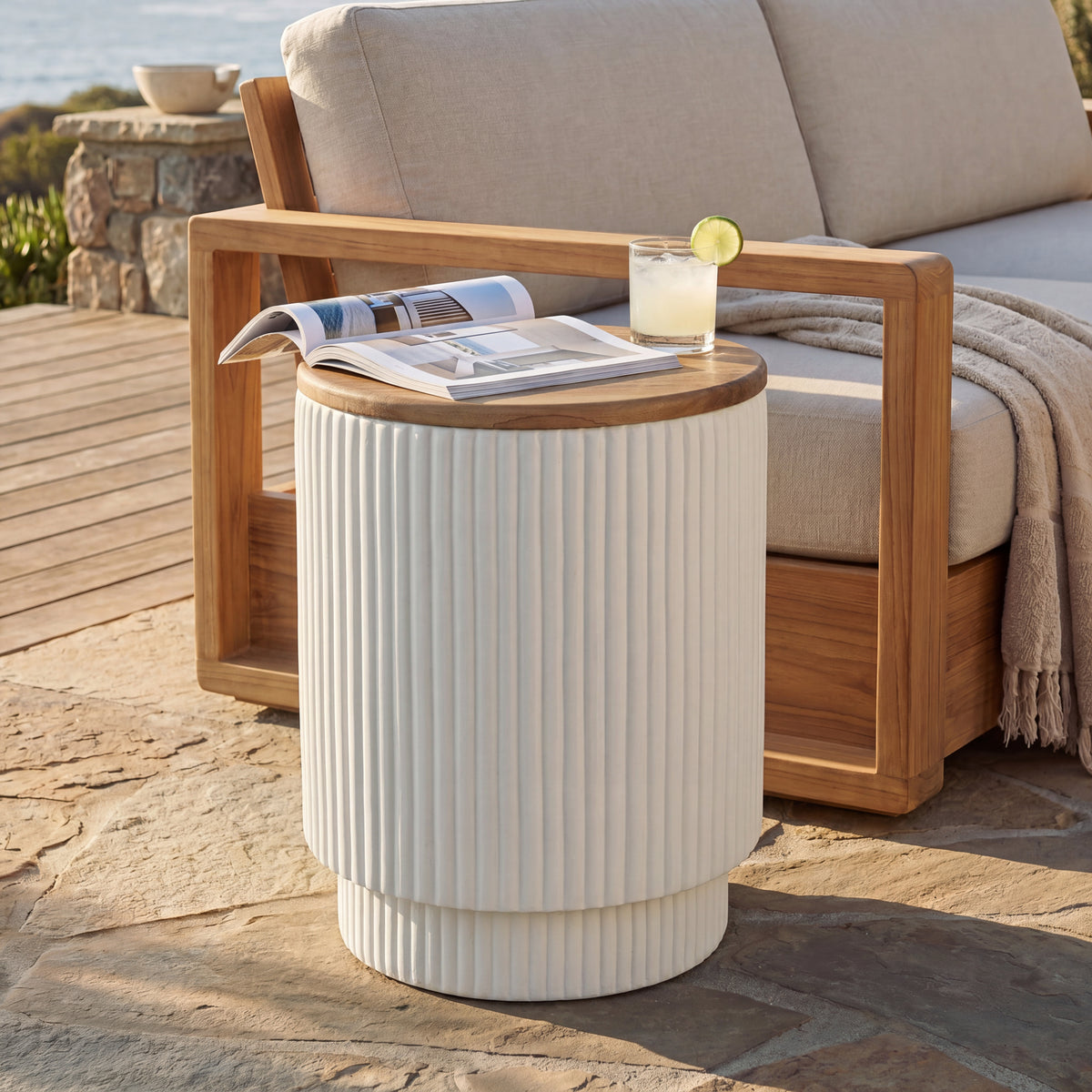 White Outdoor Side Table, 20.1 in Tall