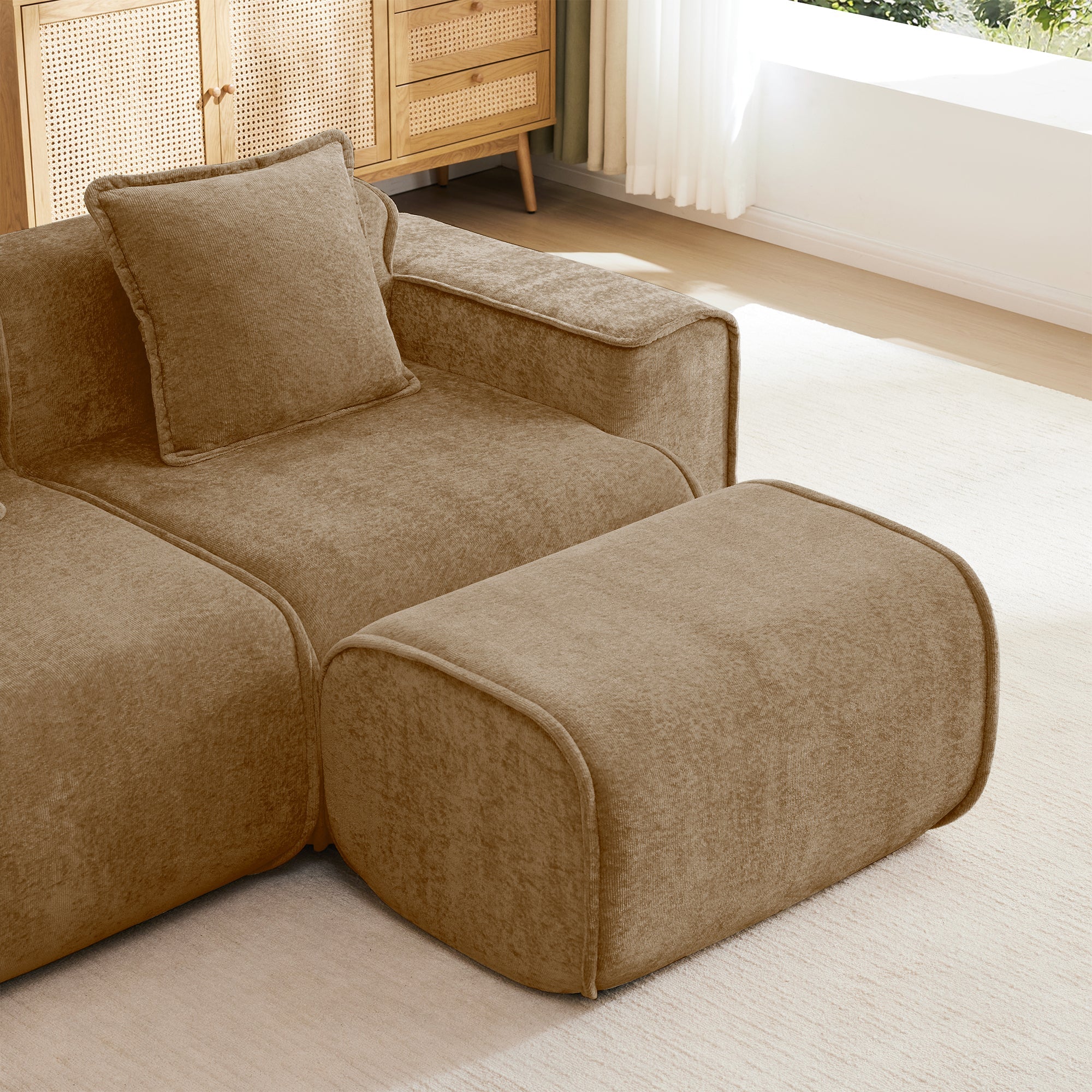 Seneca Boneless Ottoman in Mocha #Color_Mocha
