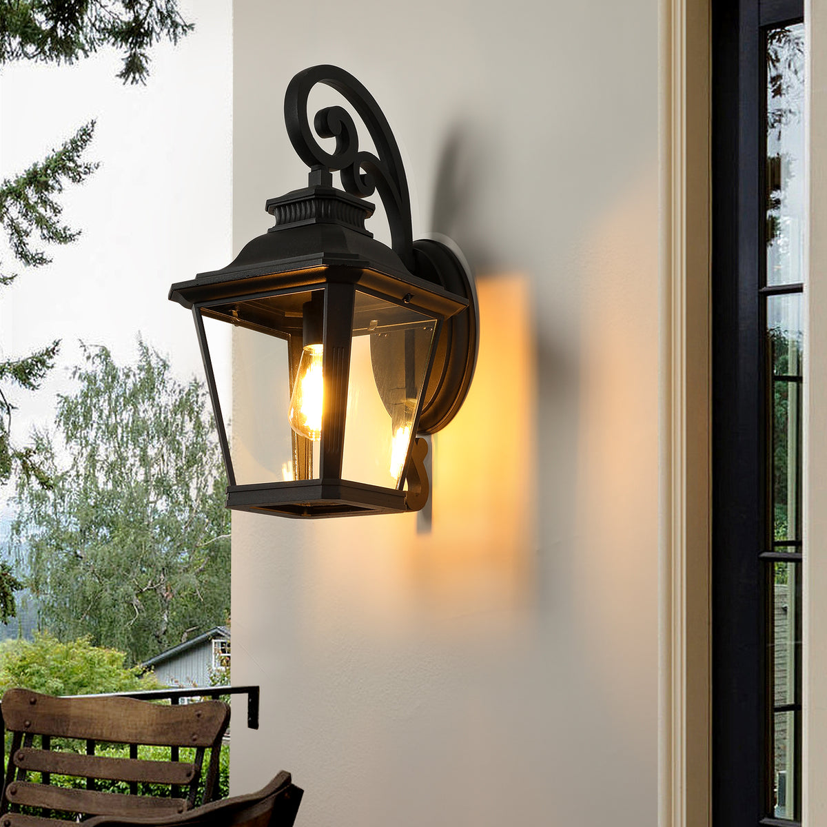 Outdoor Wall Light with Glass Shade, Aluminum Frame in Black