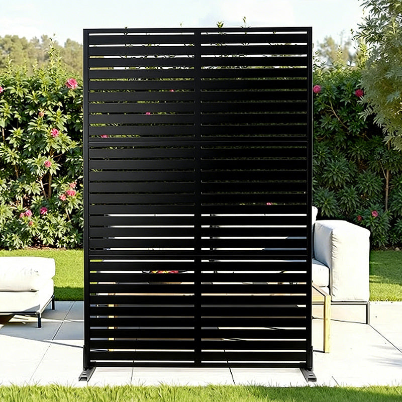 Black Metal Outdoor Privacy Screen, Slatted