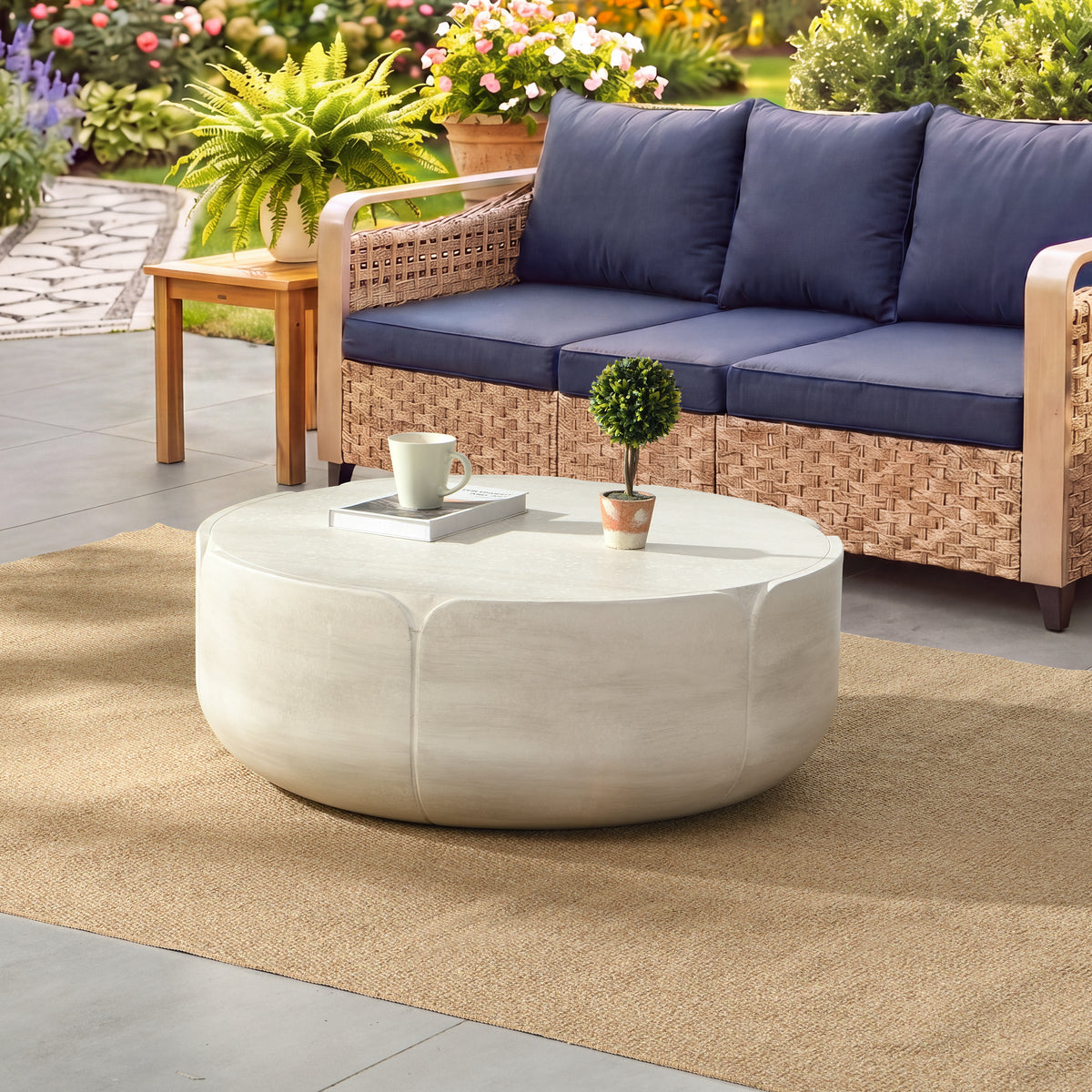 Off-White Round Outdoor Coffee Table, 35.6 in Wide