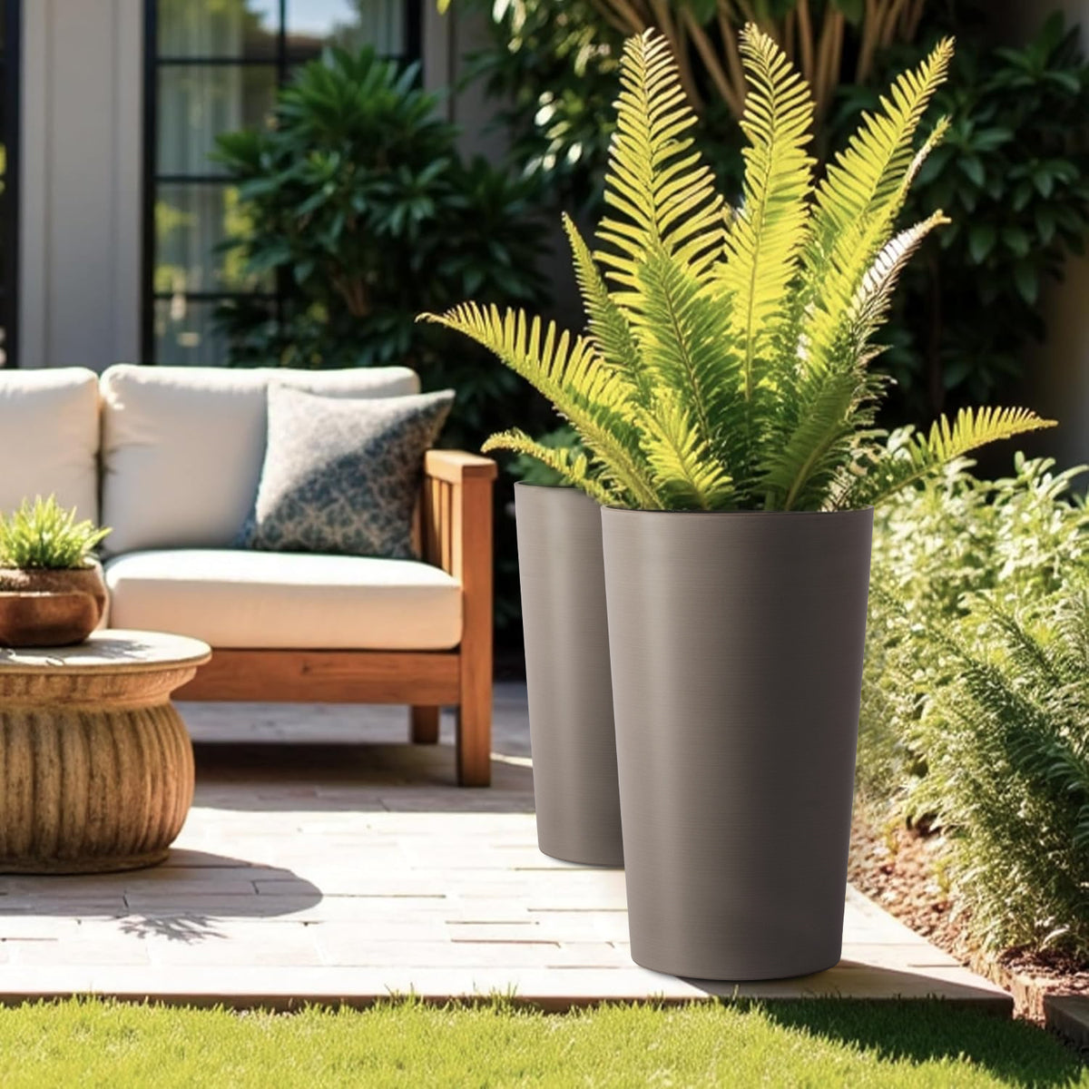 27195308